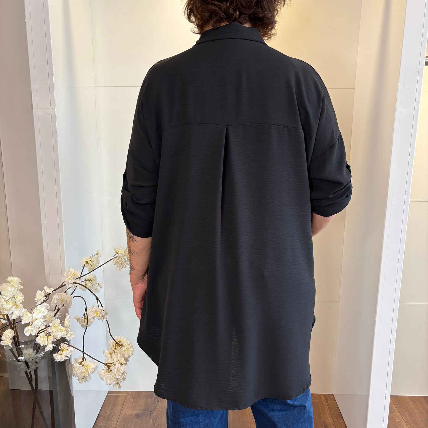 Longbluse Schwarz Manu
