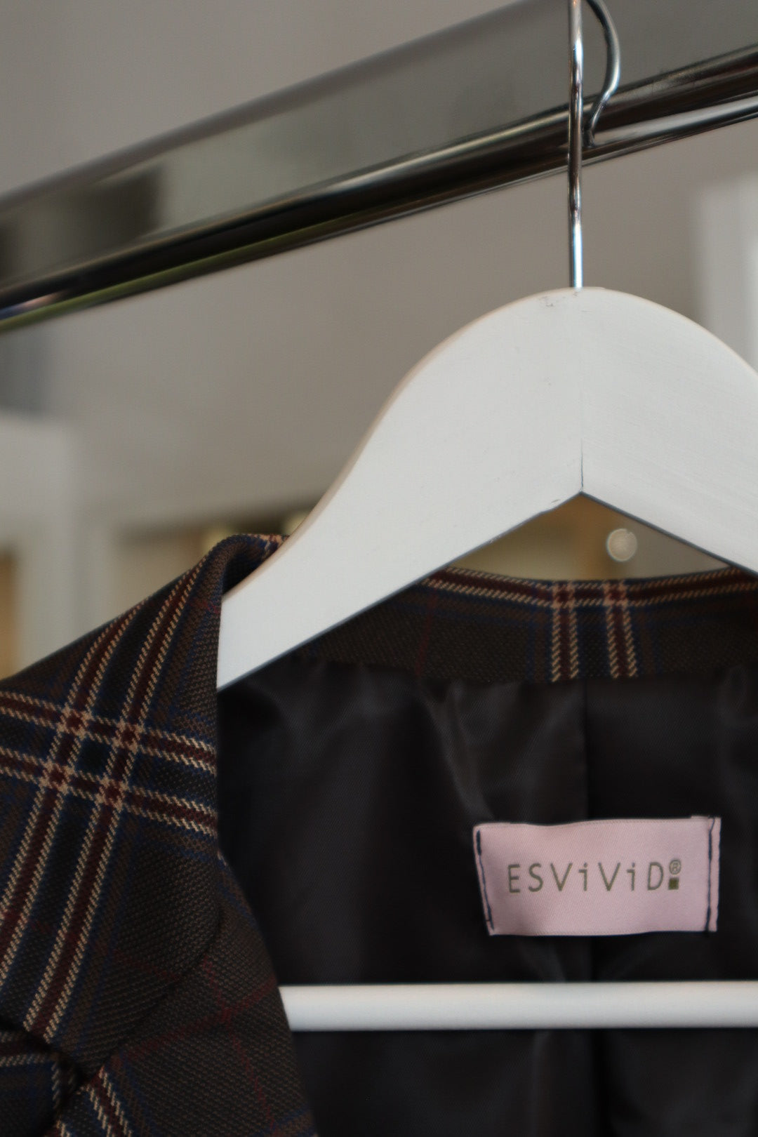 Karierter Blazer von ESVIVID in Braun