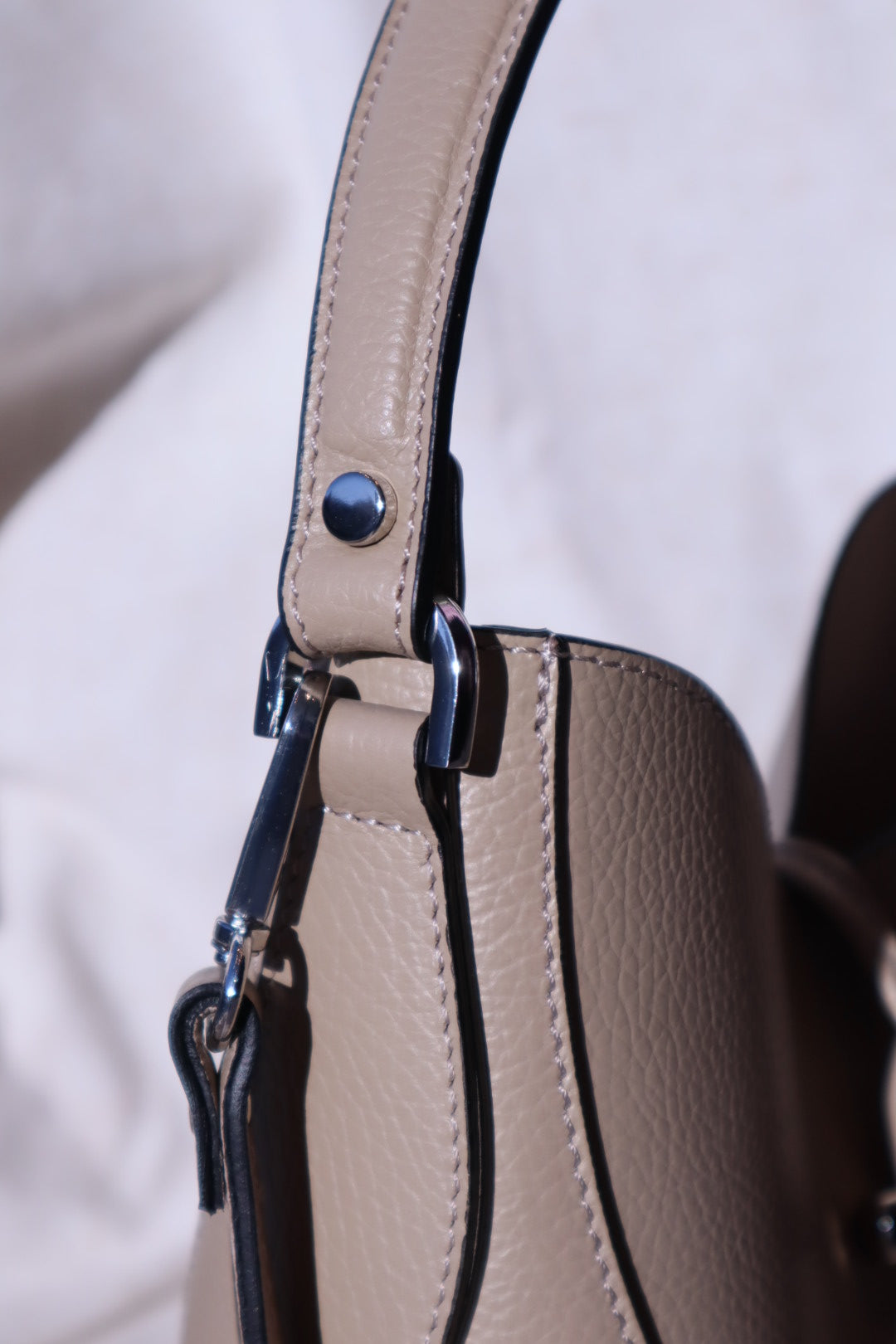 Wundervolle Hobo-Bag in Beige