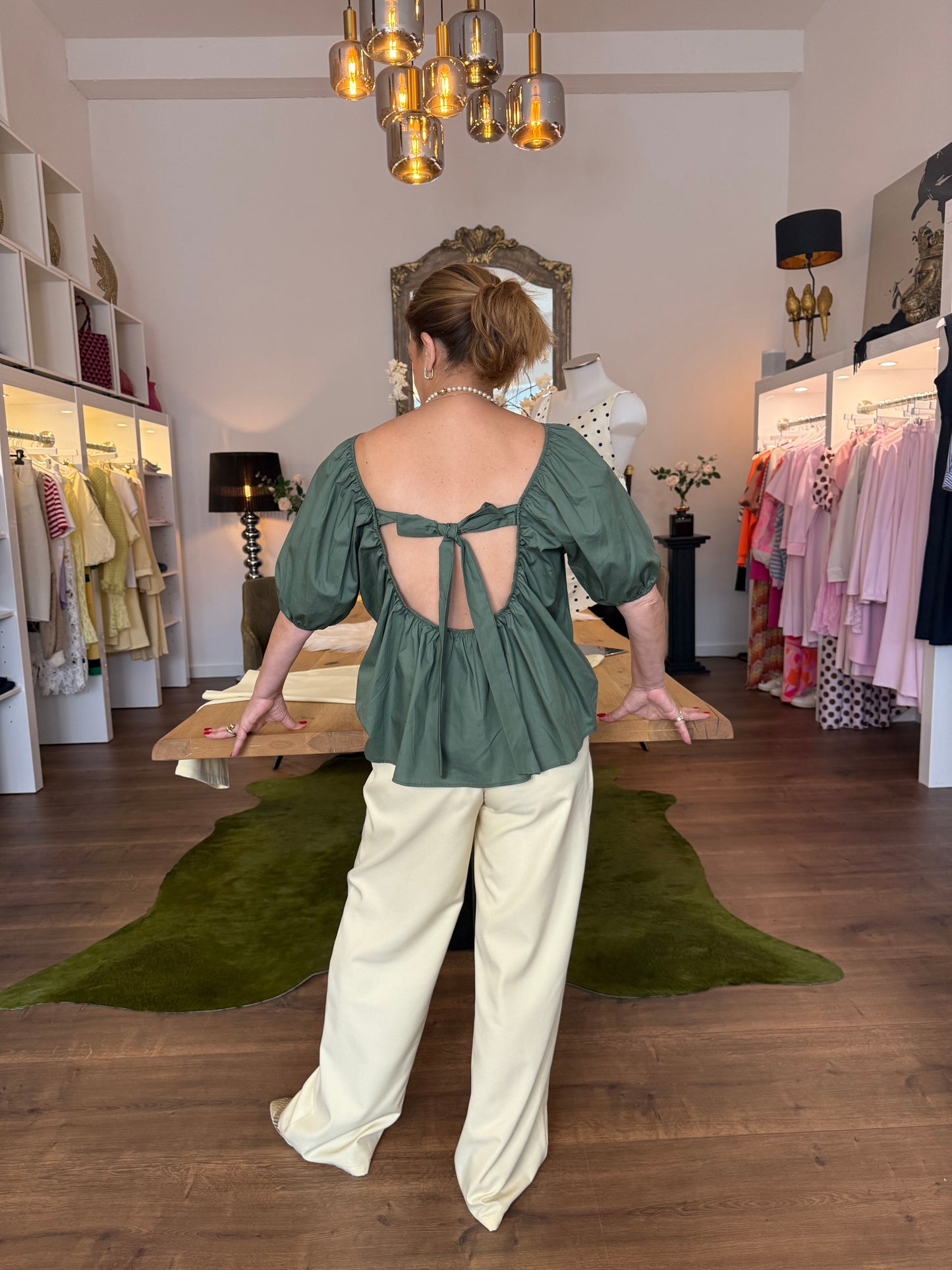 Bluse in Salbeigrün Helma