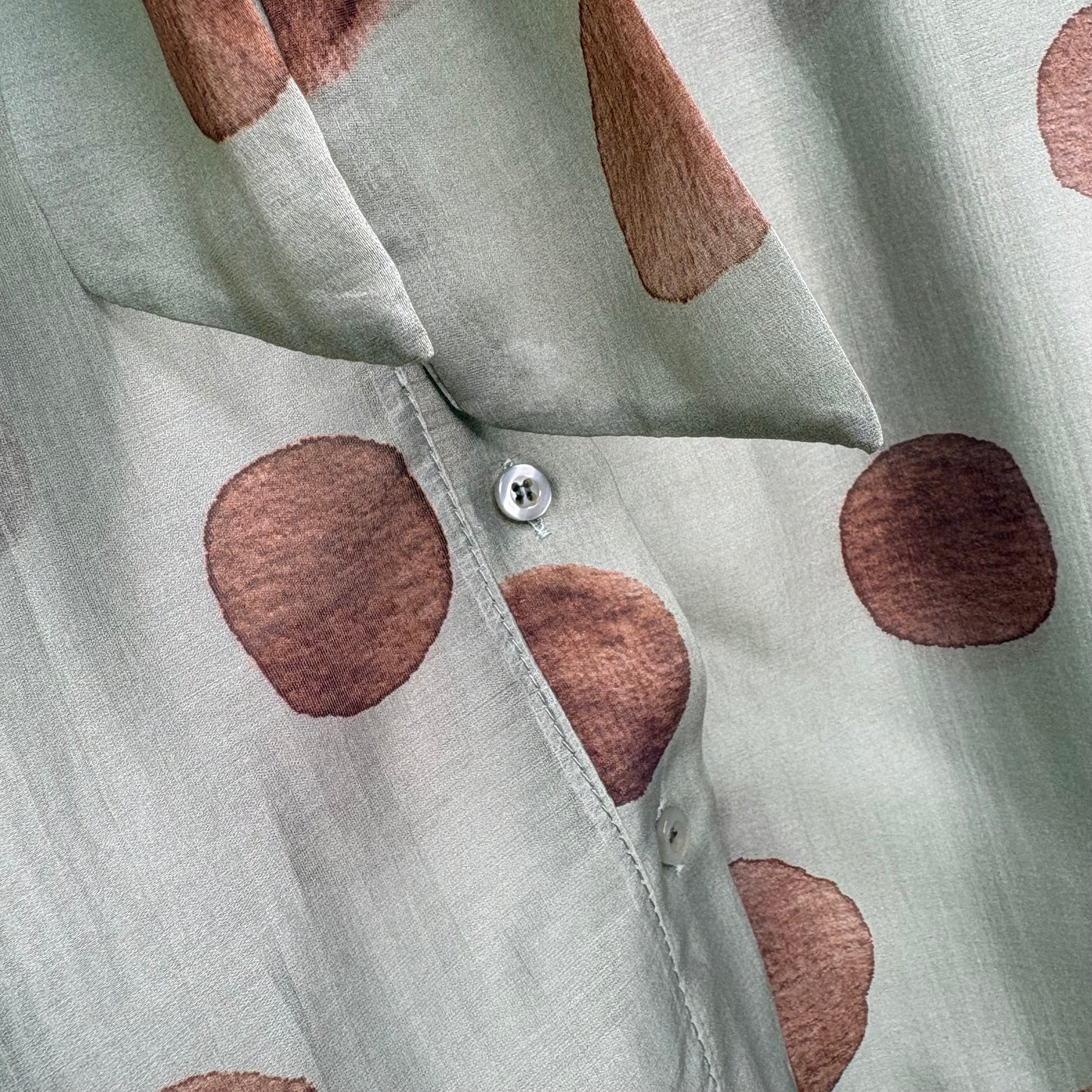 Elegante Polka-Dot-Bluse - Ela