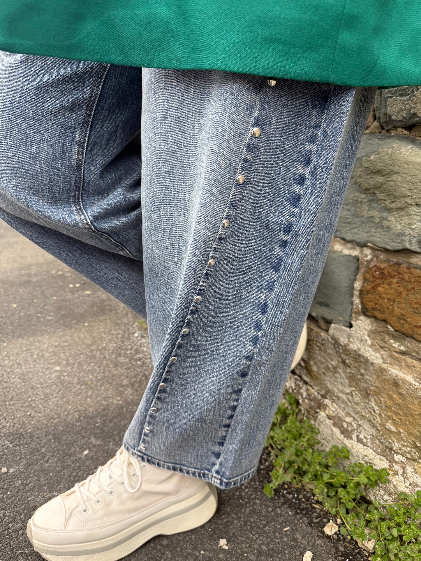 Studio UNTOLD Barrel-Jeans- Chloe