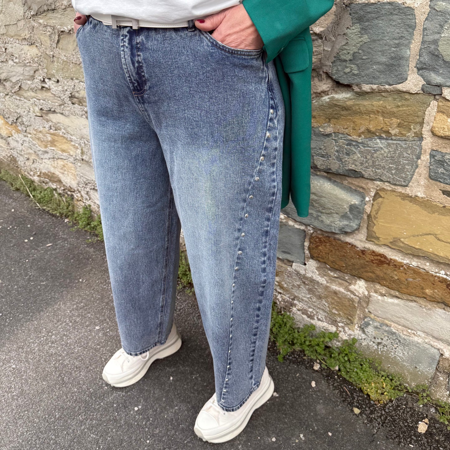 Studio UNTOLD Barrel-Jeans- Chloe