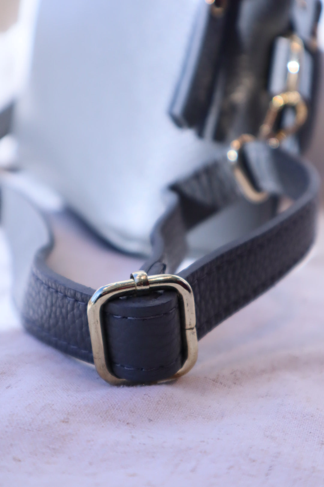 Crossbody Tasche in Grau