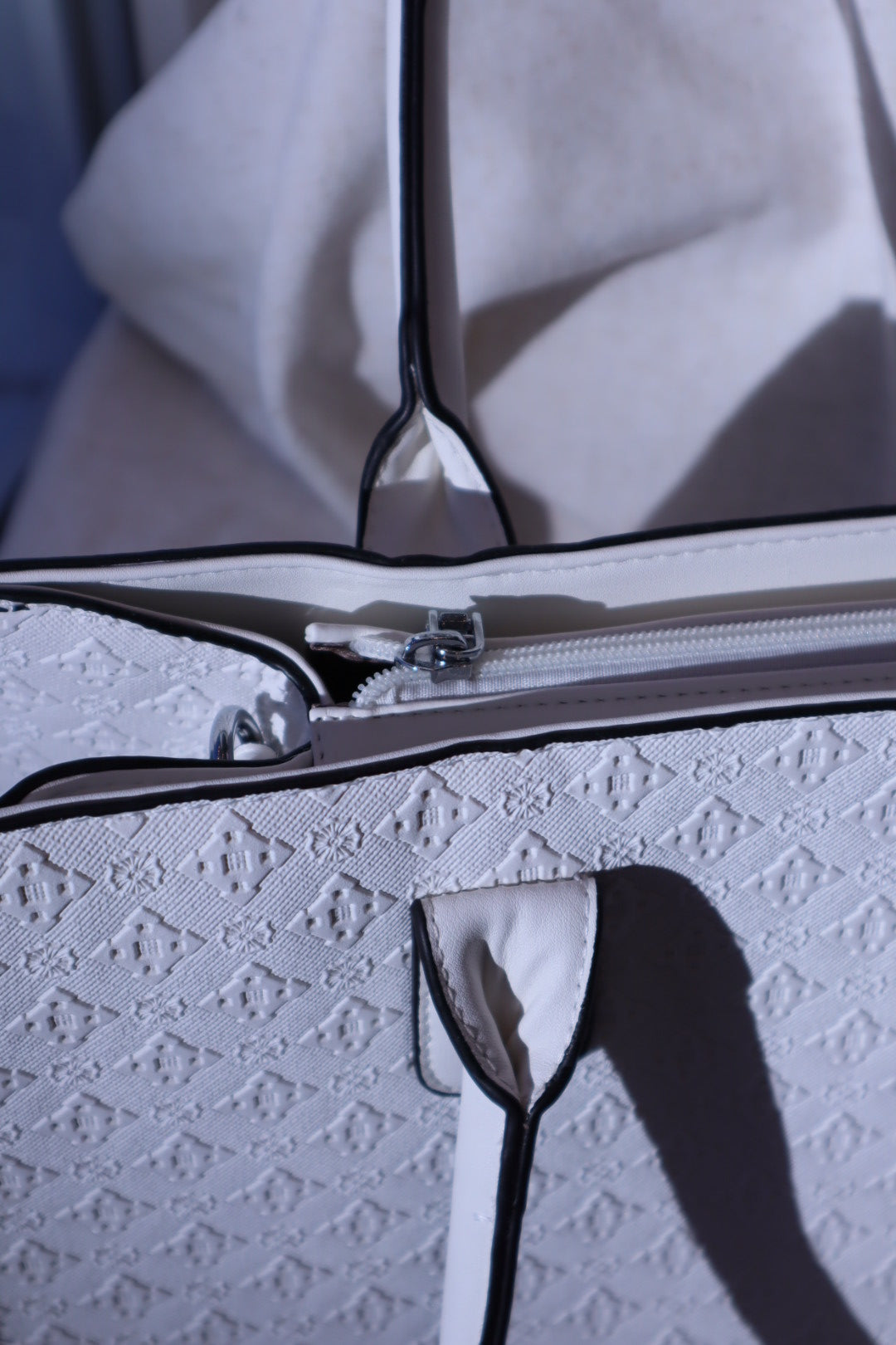 Edle Shopper Tasche in Weiß