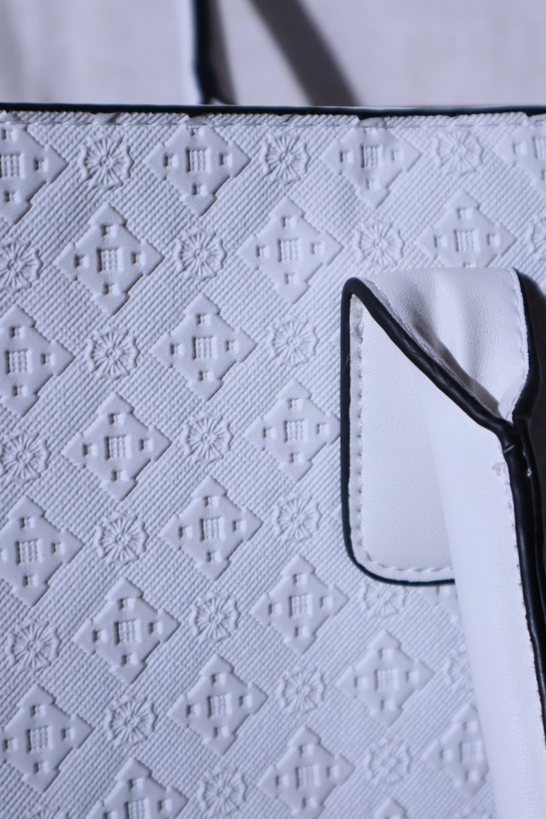 Edle Shopper Tasche in Weiß