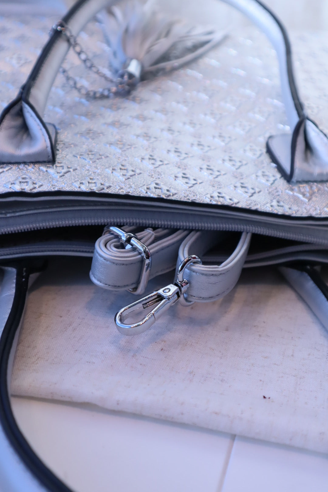 Edle Shopper Tasche in Silber