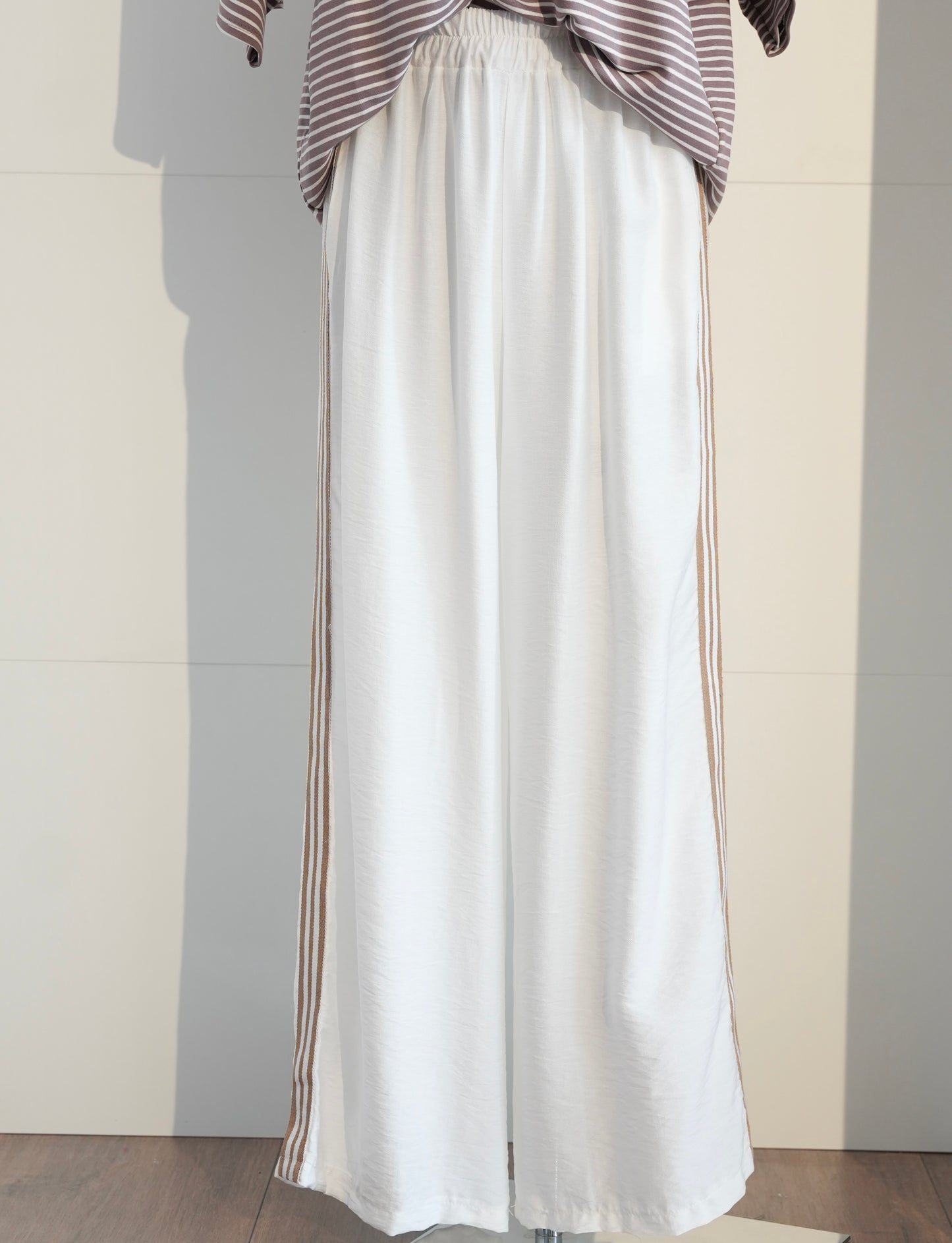 Palazzo-Hose mit sportiven Seitenstreifen - Esma