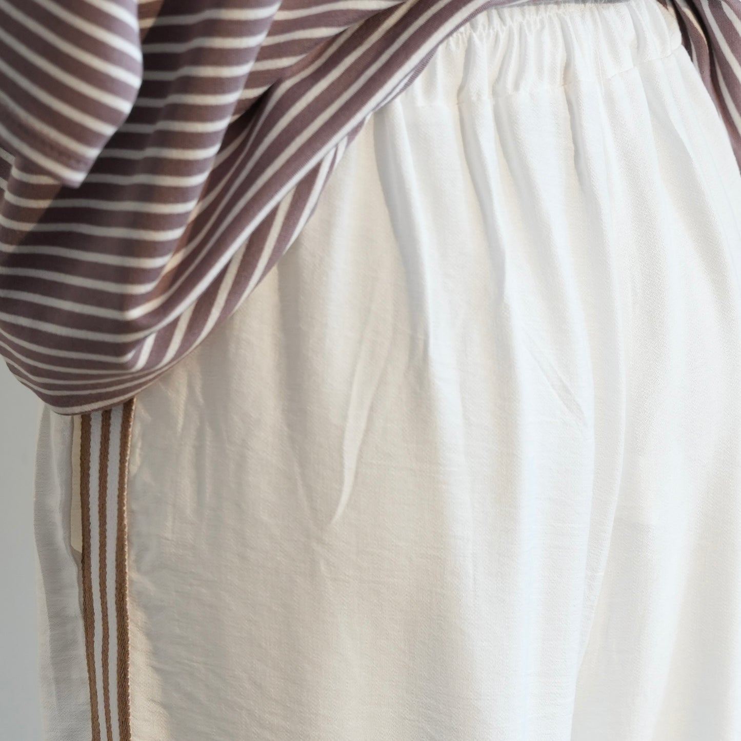 Palazzo-Hose mit sportiven Seitenstreifen - Esma